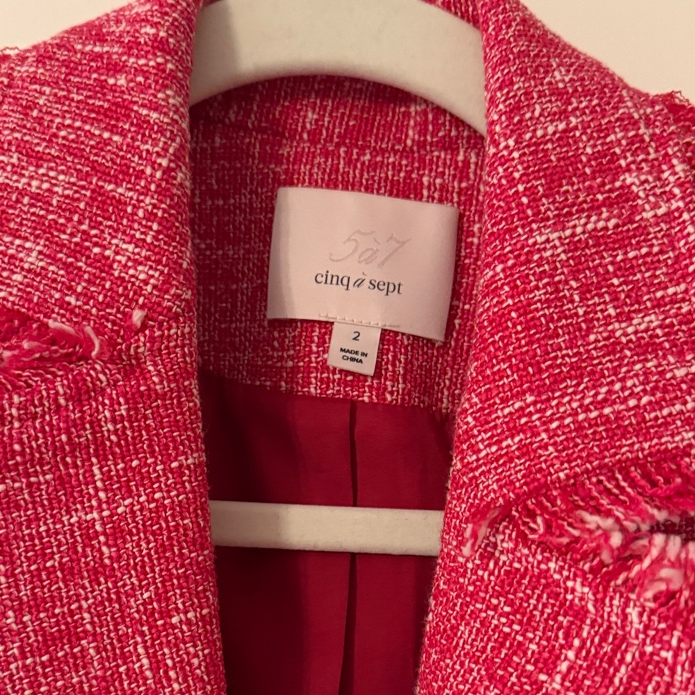 Cinq à Sept Vibrant Red Tweed Blazer - Picture 3 of 4